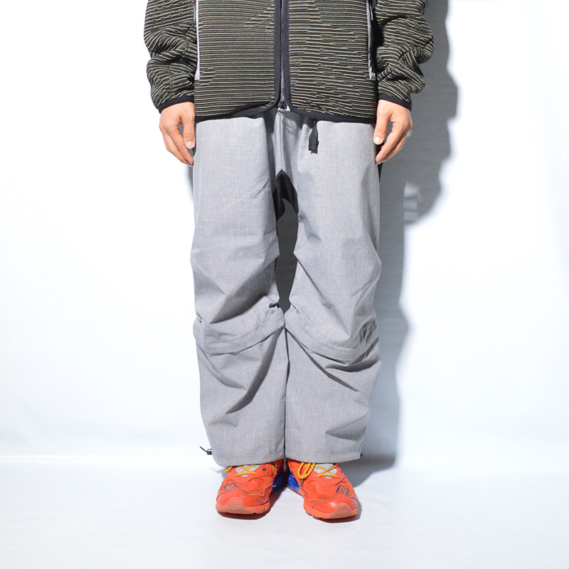 WEIGHT MAP FIELD CROPPED PANTS -GRAY- | IN ONLINE STORE