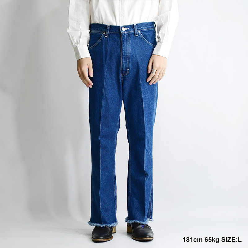 F/CE.×Wrangler 77MWZ BOOT CUT JEANS by F/CE. -INDIGO- | IN