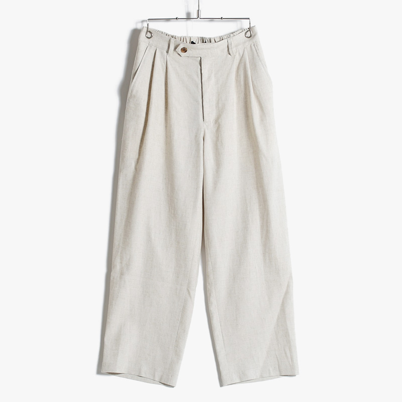 TUCK EASY TAPERED PANTS -ECRU- | IN ONLINE STORE