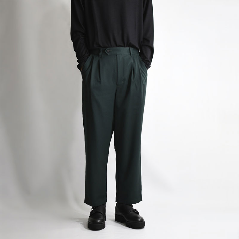 2TUCK TAPERED PANTS -GREEN- | IN ONLINE STORE