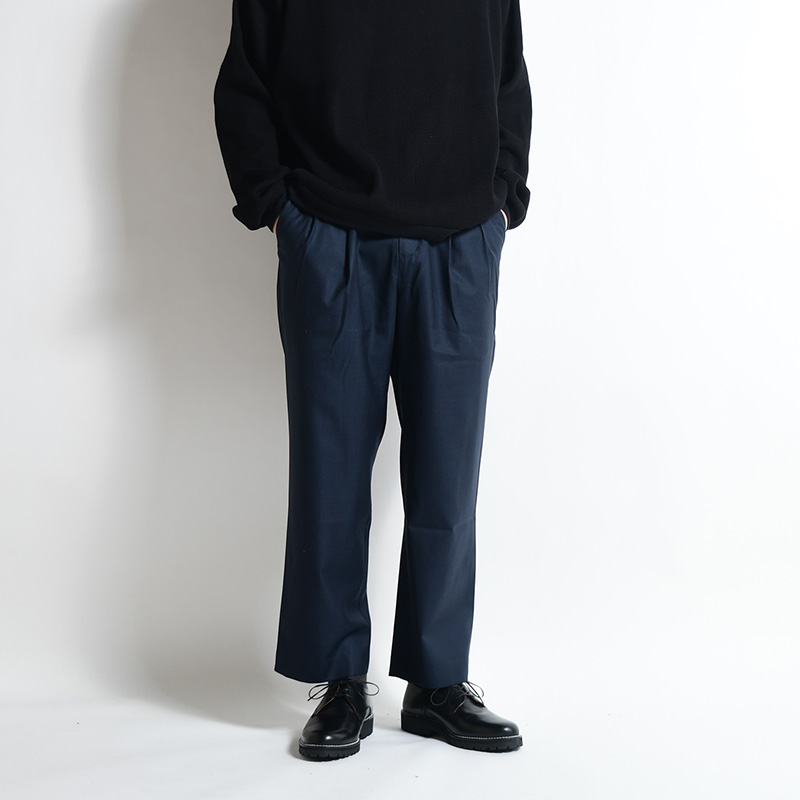TWO TUCK WIDE TROUSERS -NAVY- | IN ONLINE STORE