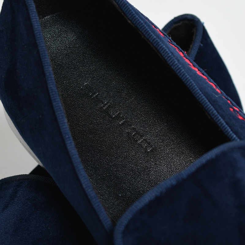 EMBROIDORY SLIP ON -NAVY-