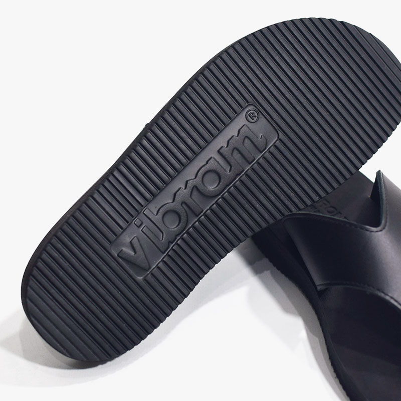 TONG SANDAL -BLACK- | IN ONLINE STORE