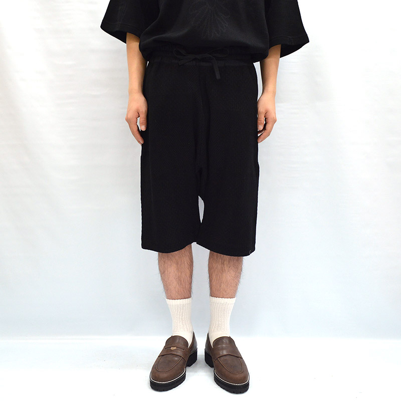 SHORTS -BLACK- | IN ONLINE STORE