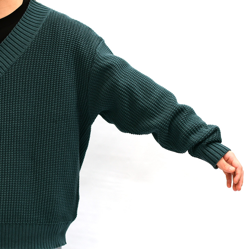 Asymmetry V Knit -GREEN- | IN ONLINE STORE