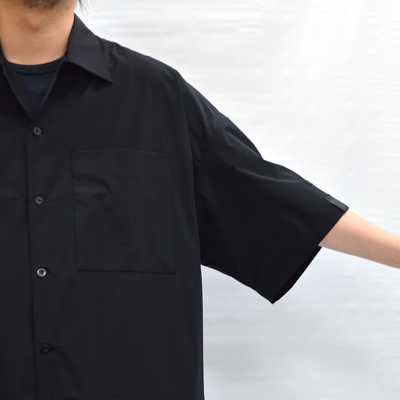 HALF SLEEVE BIG SH -BLK- | IN ONLINE STORE