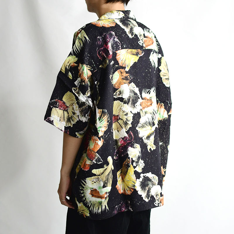 FISH CAMO ALOHA -BLACK- | IN ONLINE STORE