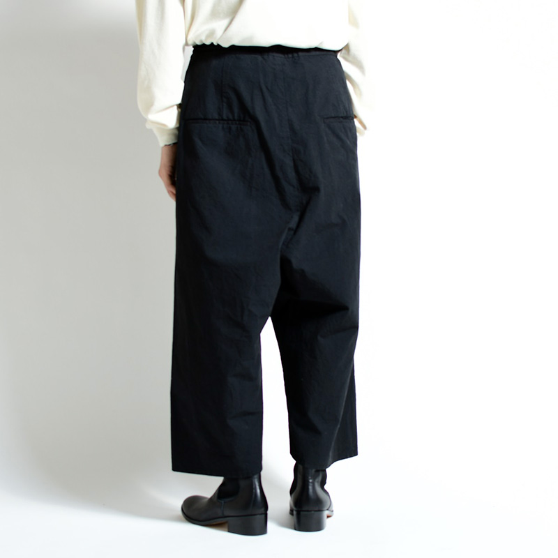 WIDE SILHOUETTE PANTS -BLACK- | IN ONLINE STORE