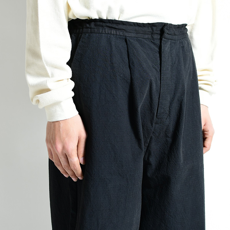 WIDE SILHOUETTE PANTS -BLACK- | IN ONLINE STORE