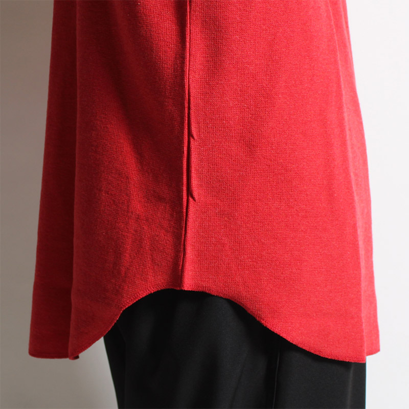 HIGH NECK LS TEE -RED-