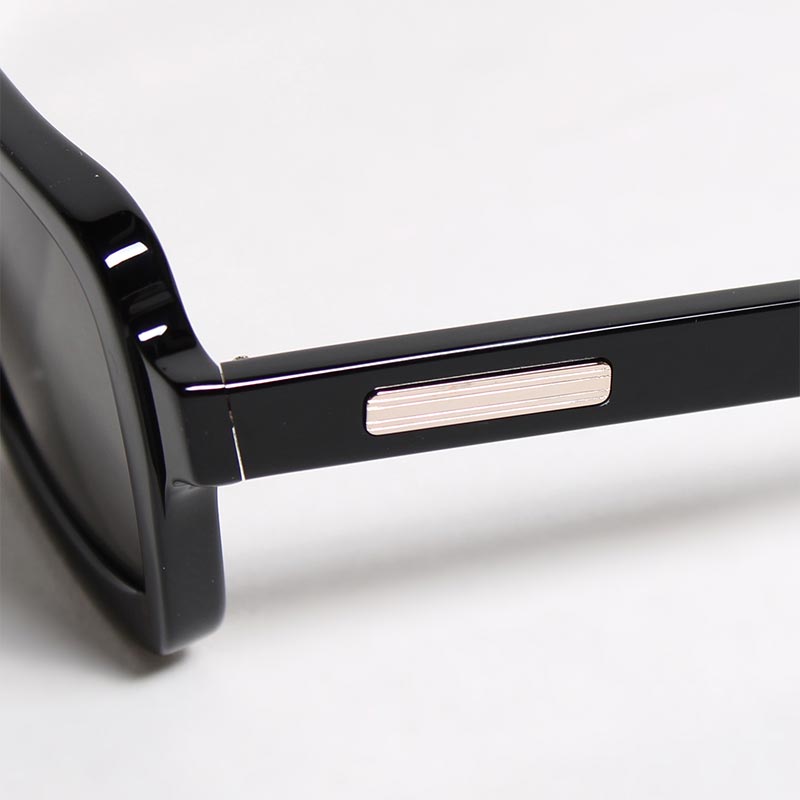 RER Ex. SUNGLASSES "HELTER SKELTER" -BLACK-