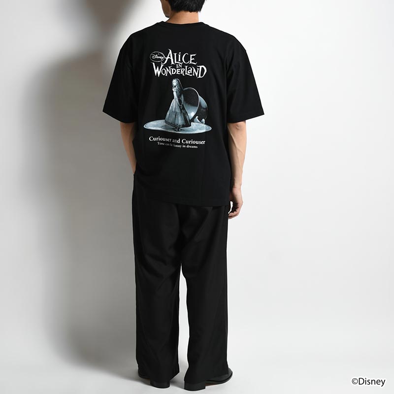 Alice in Wonderland / SS TEE -BLACK-