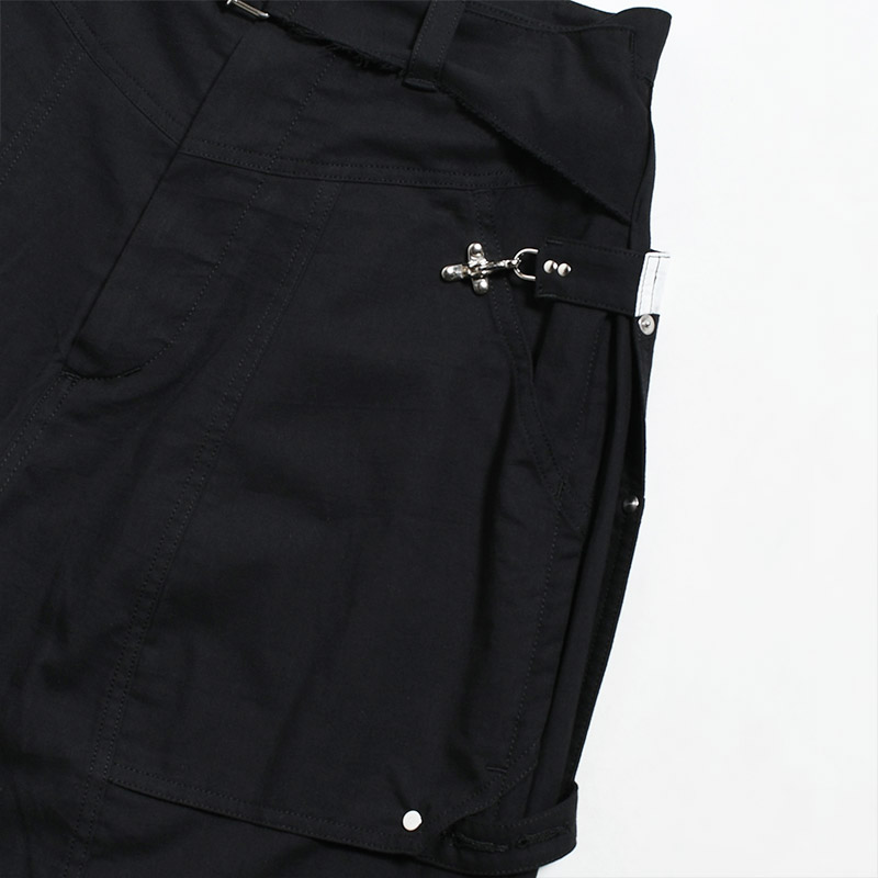 E.P. SHORTS -BLACK-