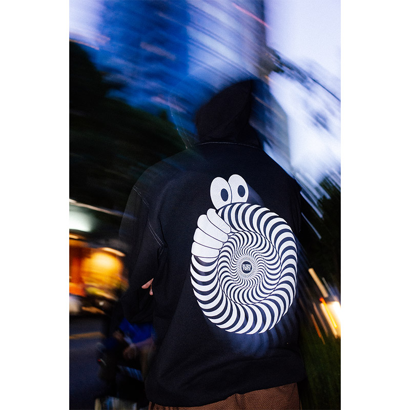 Swirl Hoodie -BLACK-