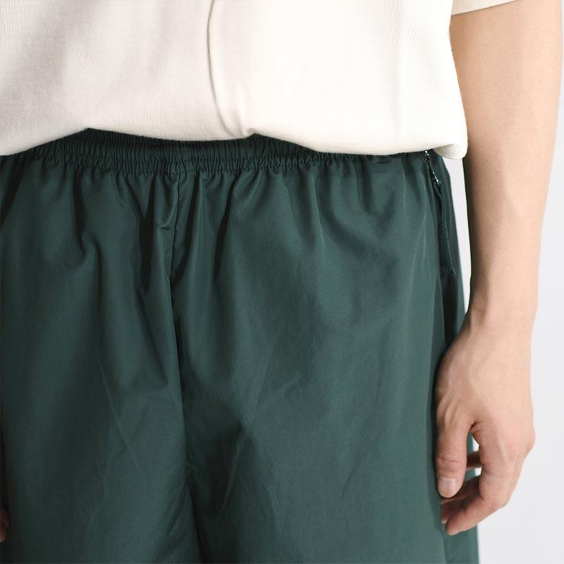 HALF PANTS -GREEN-