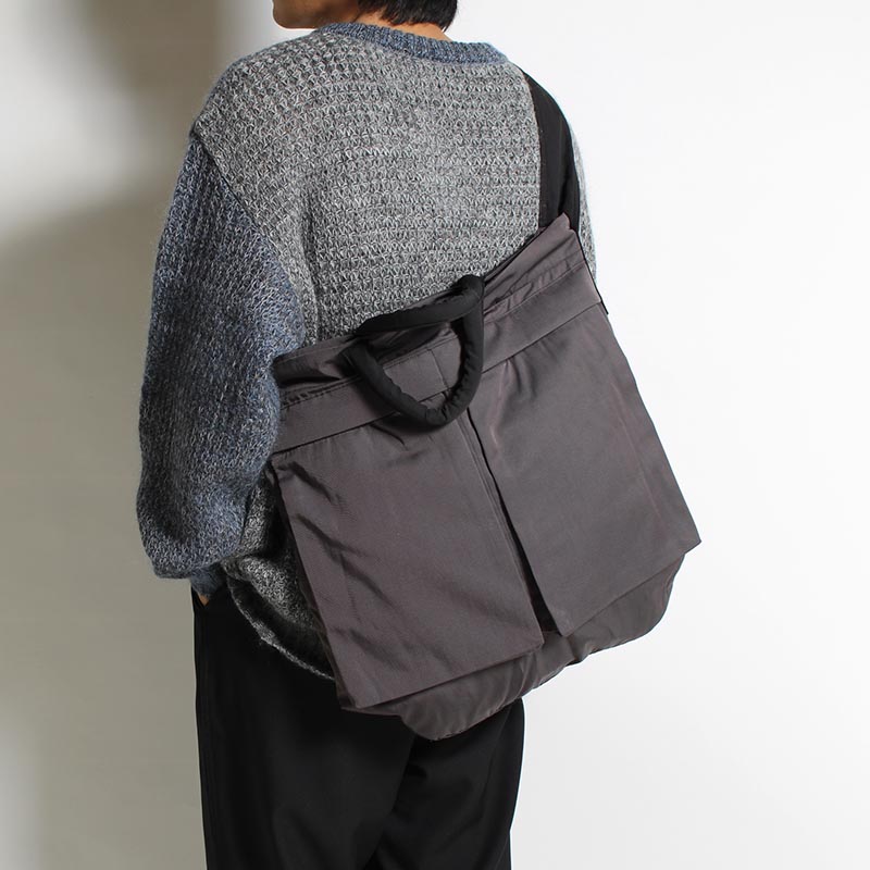 W.S.H TOTE 2-TONE QUILT -CHARCOAL×F.BLACK-