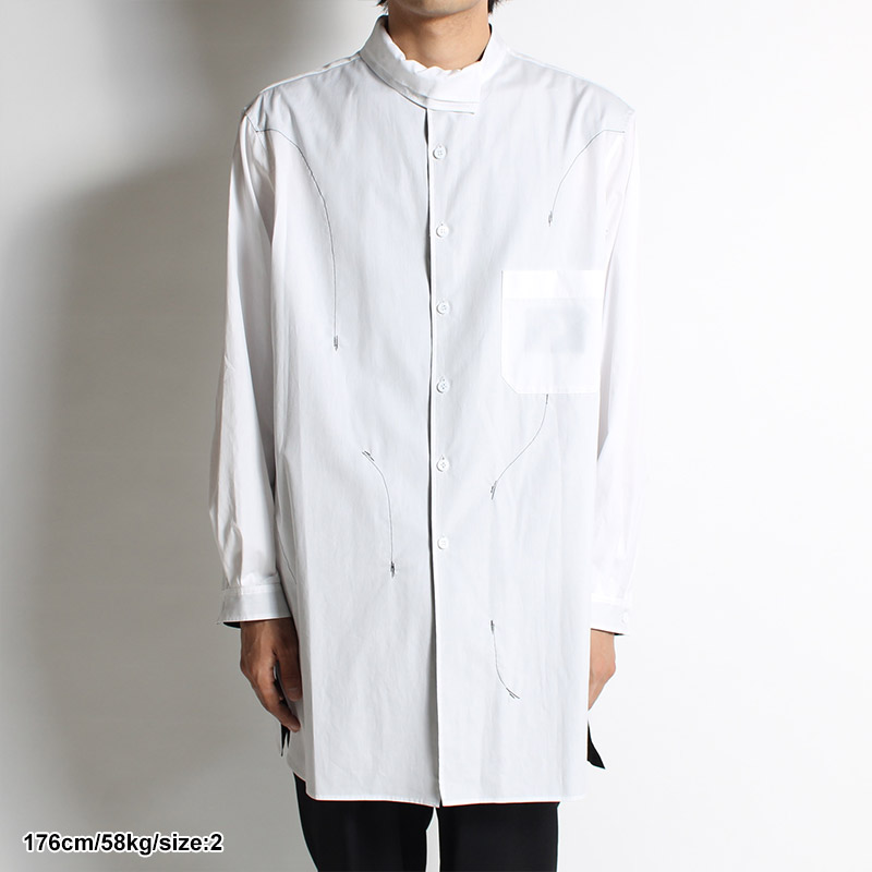 BLACK AND WHITE SHIRT WITH HALF DOUBLE COLLAR -WHITE-