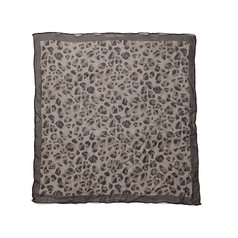 ANIMAL PATTERN SILK SCARF -2.COLOR- | IN ONLINE STORE