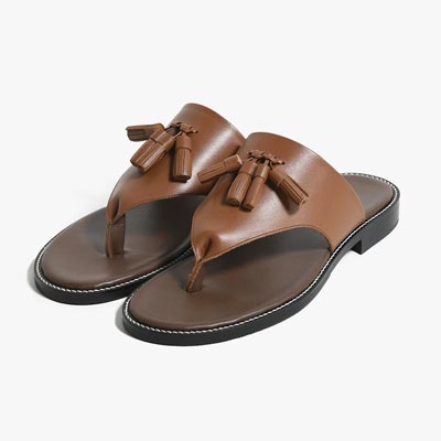 DOUBLE TUSSEL THONG SANDAL -BROWN-