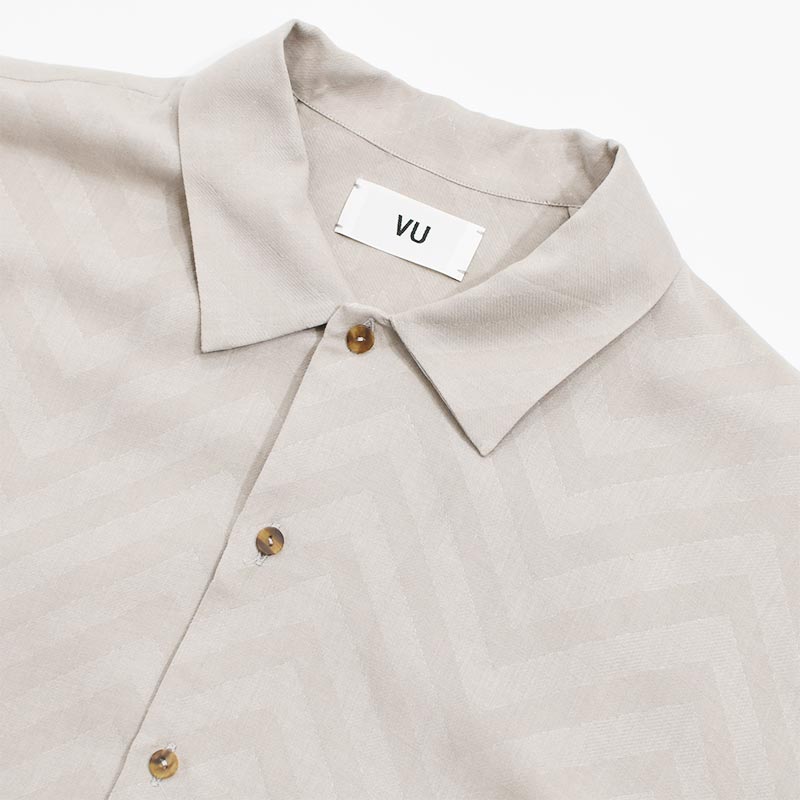 ZIGZAG BALLOON SHIRT -BEIGE- | IN ONLINE STORE