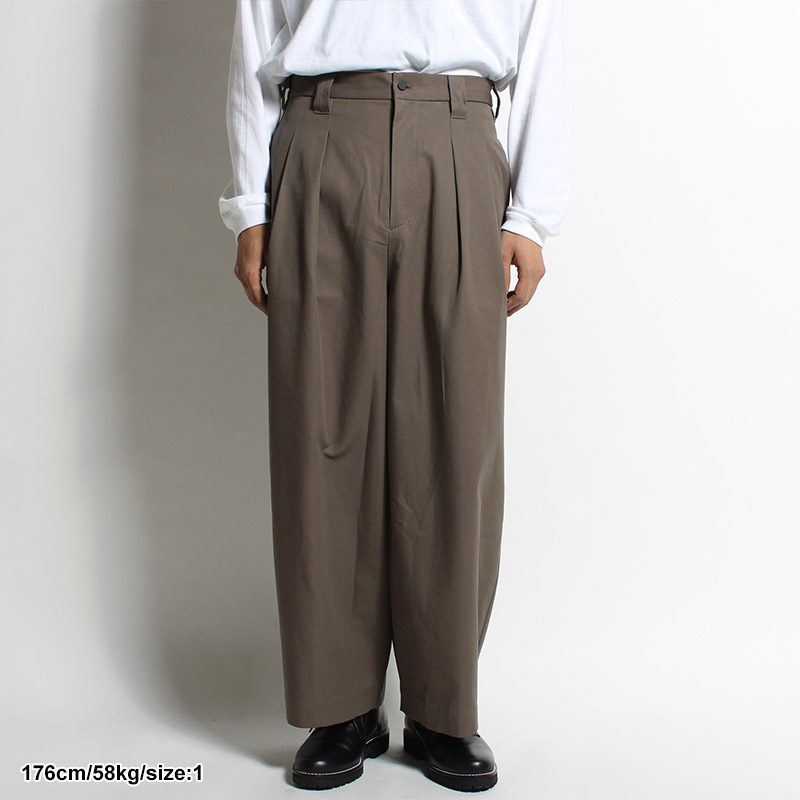 KNEE WIDE PANTS -KHAKI- | IN ONLINE STORE