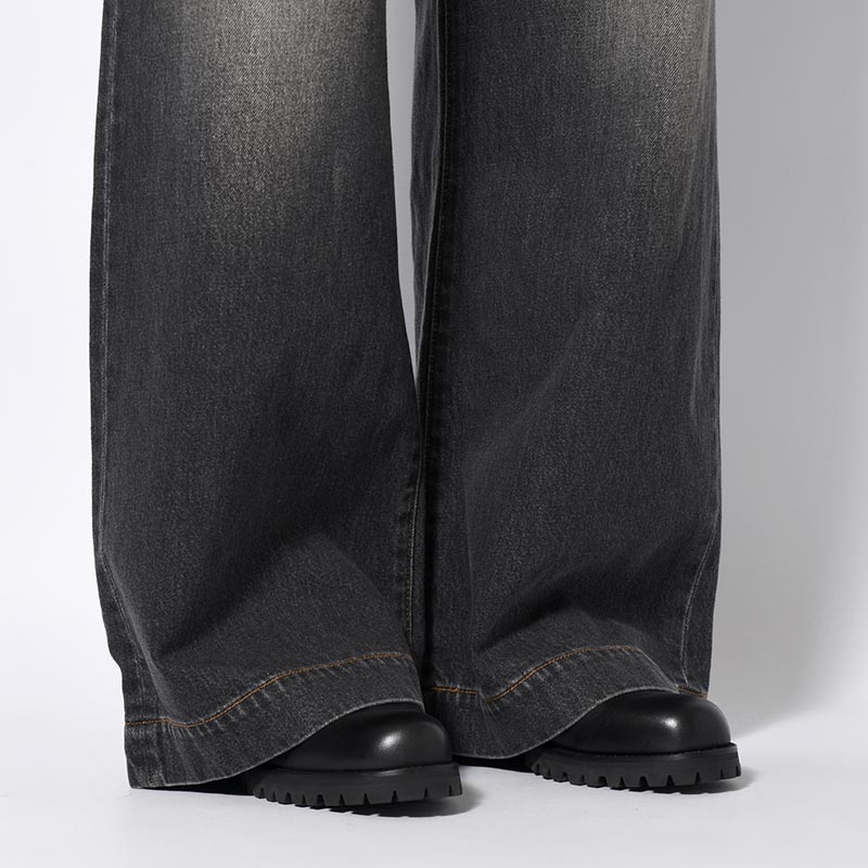 FADED DENIM PANTS -BLACK-