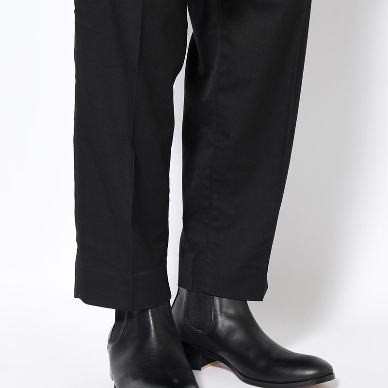 Belted Tapered Trousers -BLACK-