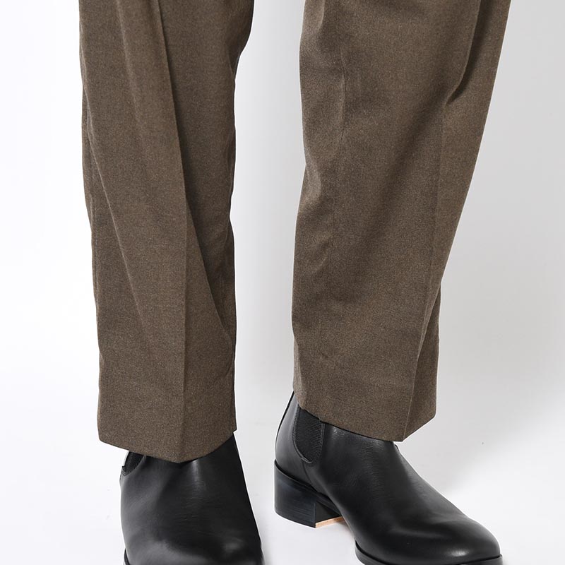 Belted Tapered Trousers -OLIVE-