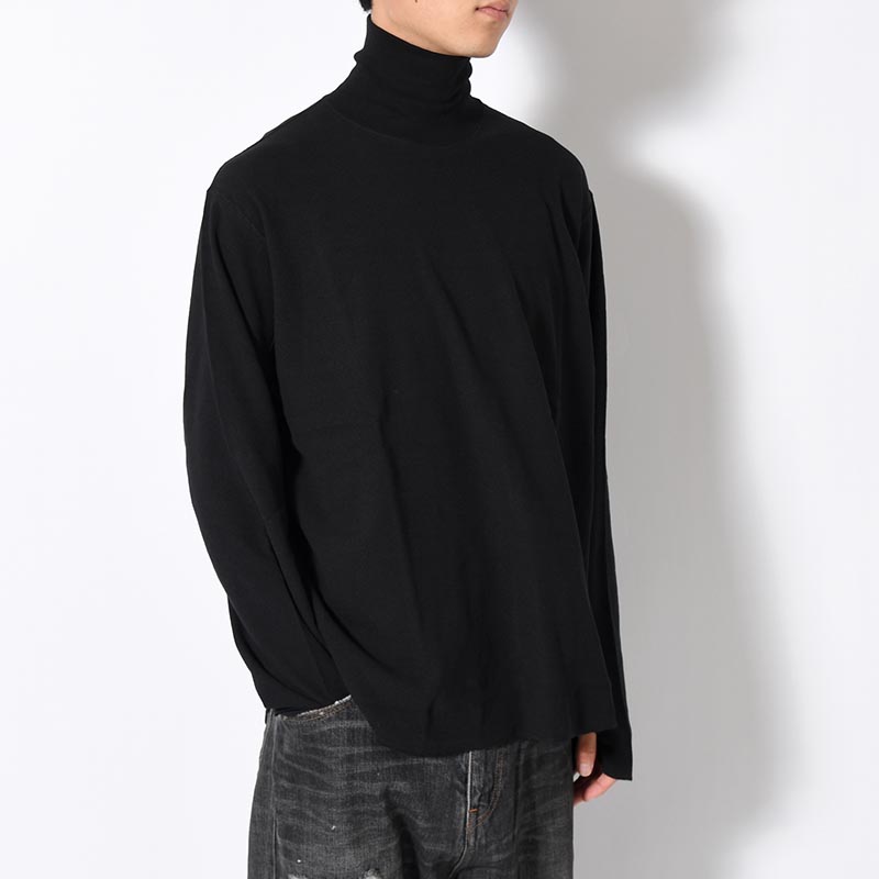 HIGH NECK LONG SLEEVE TEE -BLACK-