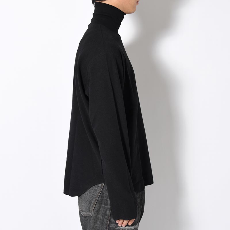 HIGH NECK LONG SLEEVE TEE -BLACK-