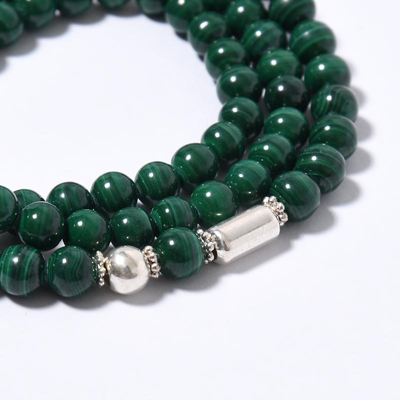 BEADS NECKLACE IN -GREEN-