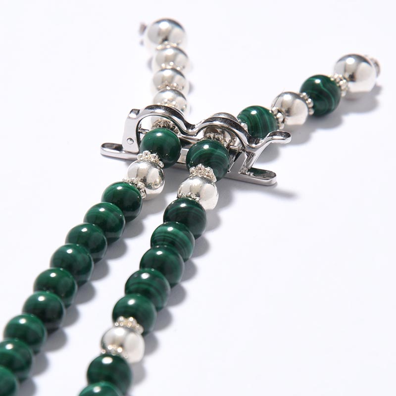 BEADS NECKLACE IN -GREEN-