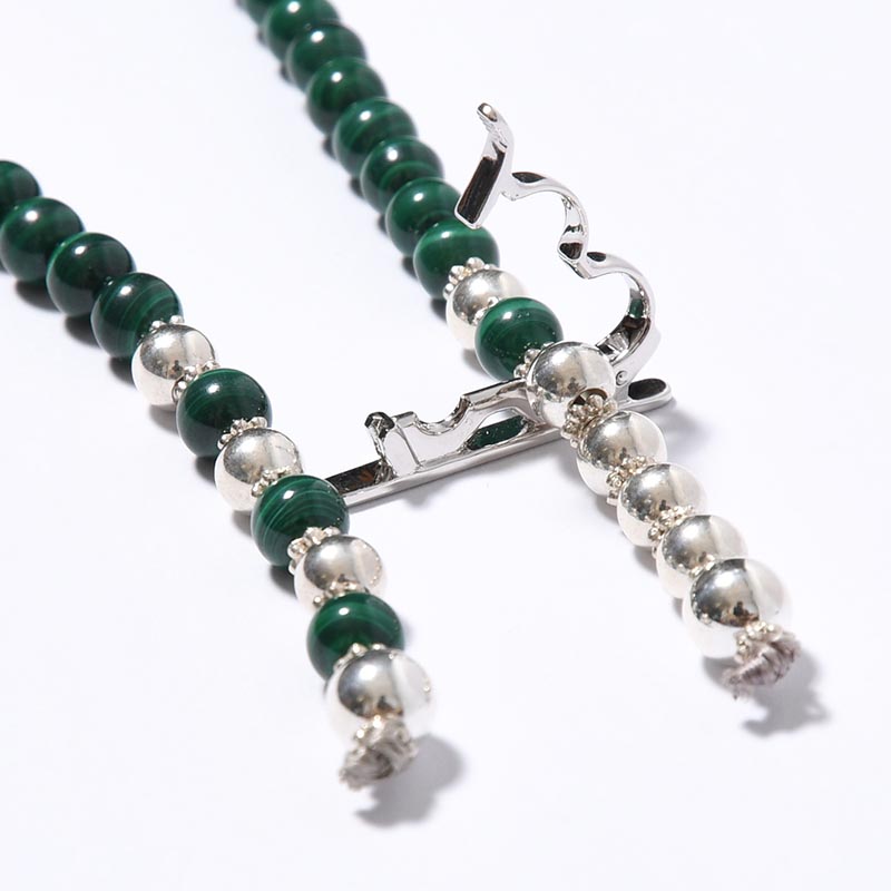 BEADS NECKLACE IN -GREEN-