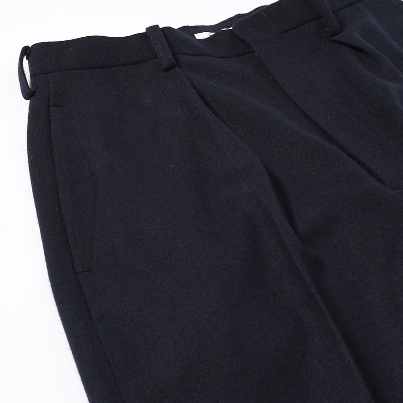 IN TUCK TROUSERS Powder Melton -NAVY-