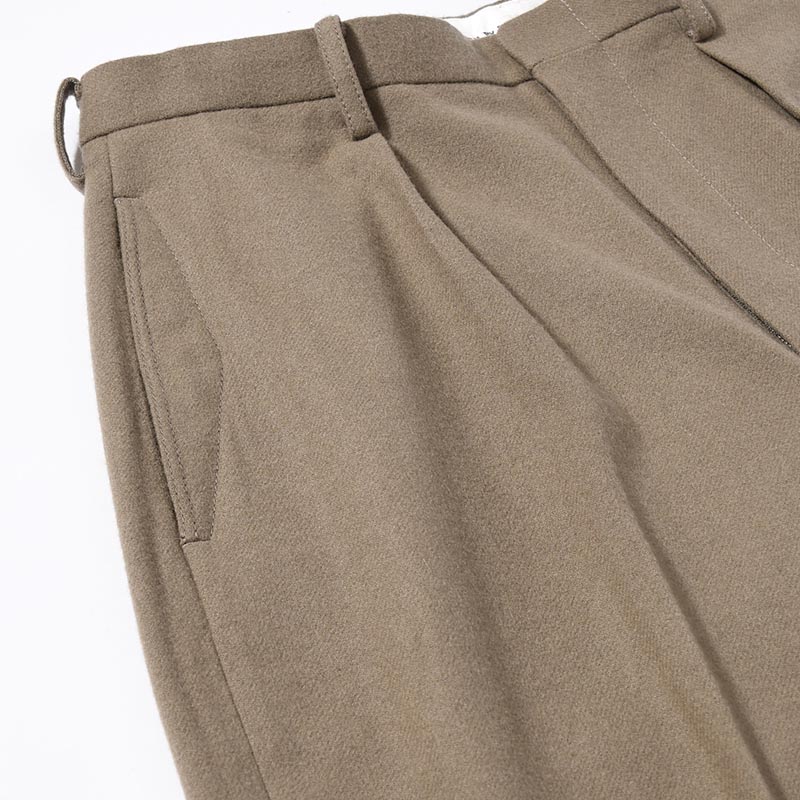 IN TUCK TROUSERS Powder Melton -GRAY-