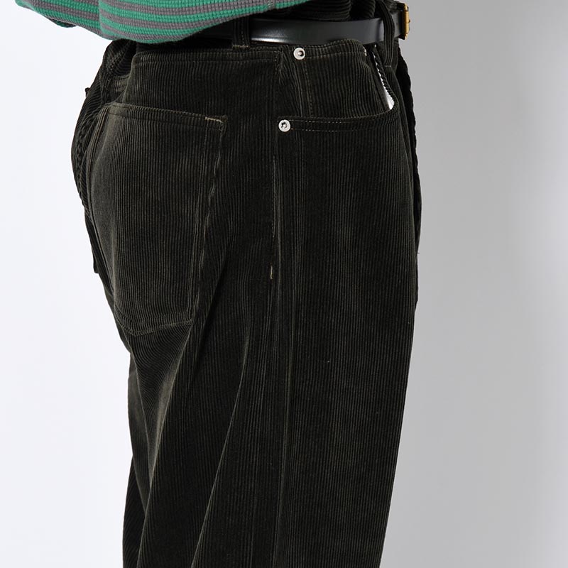 CORDUROY WIDE PANTS -OLIVE-