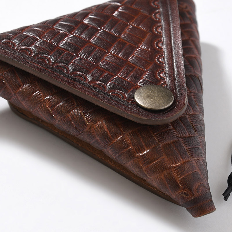 LEATHER TRIANGLE COINCASE -BROWN-