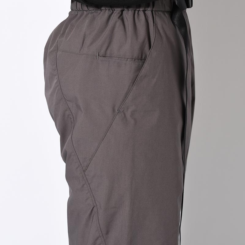 ARC TECH JOGGER TWIST -CHARCOAL-