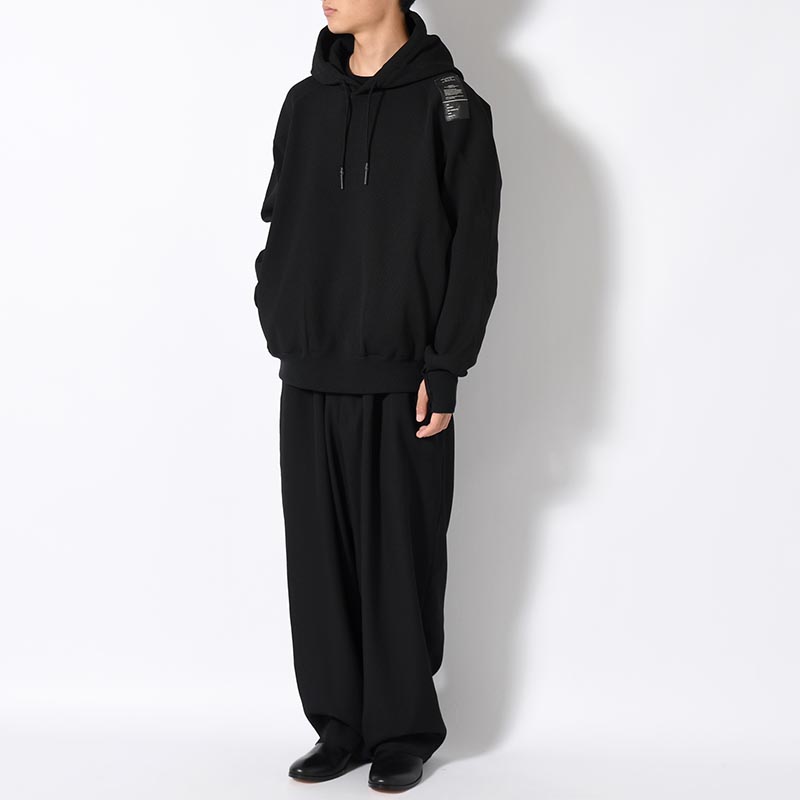 HOODIE -BLACK-