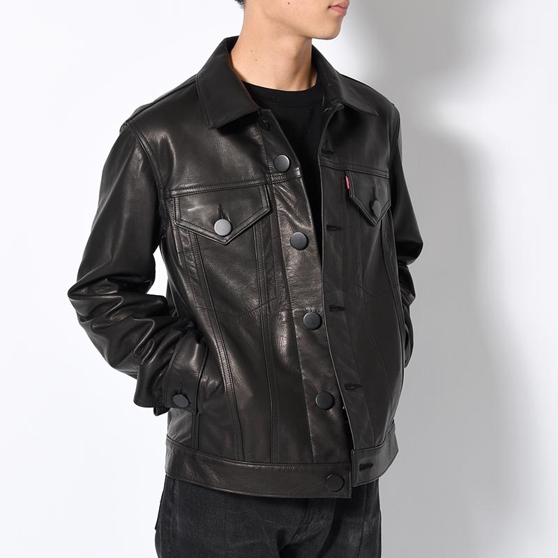 LEATHER TRUCKER JACKET -BLACK-