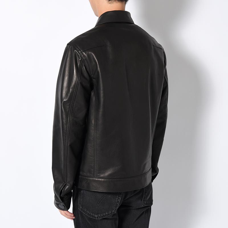 LEATHER TRUCKER JACKET -BLACK-