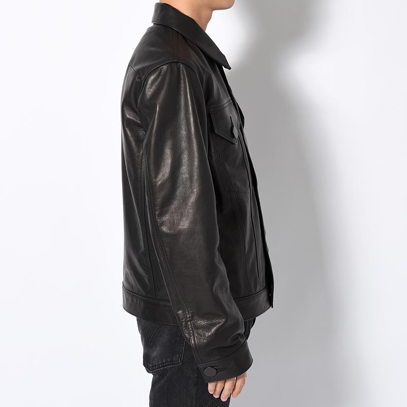 LEATHER TRUCKER JACKET -BLACK-