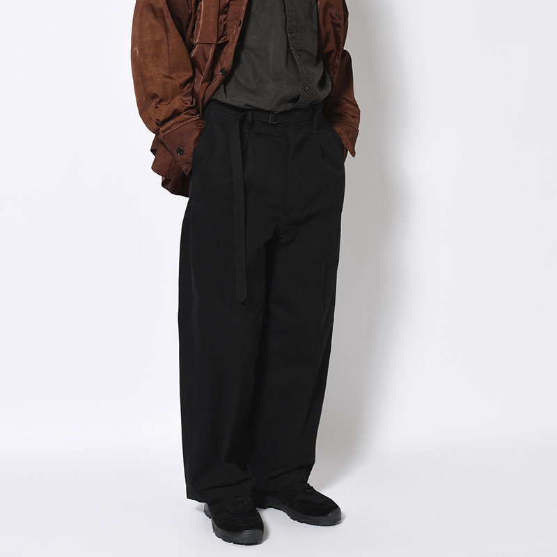 Brushed Twill Belted Trousers -Black-