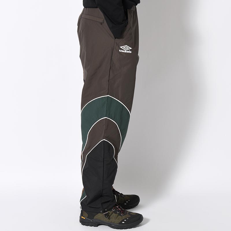 UMBRO CHANGEOVER TRACK PANTS -BROWN-