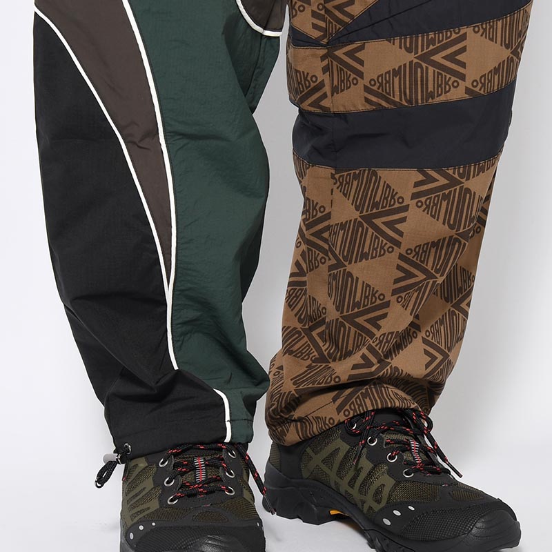 UMBRO CHANGEOVER TRACK PANTS -BROWN-