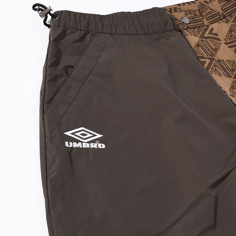 UMBRO CHANGEOVER TRACK PANTS -BROWN-