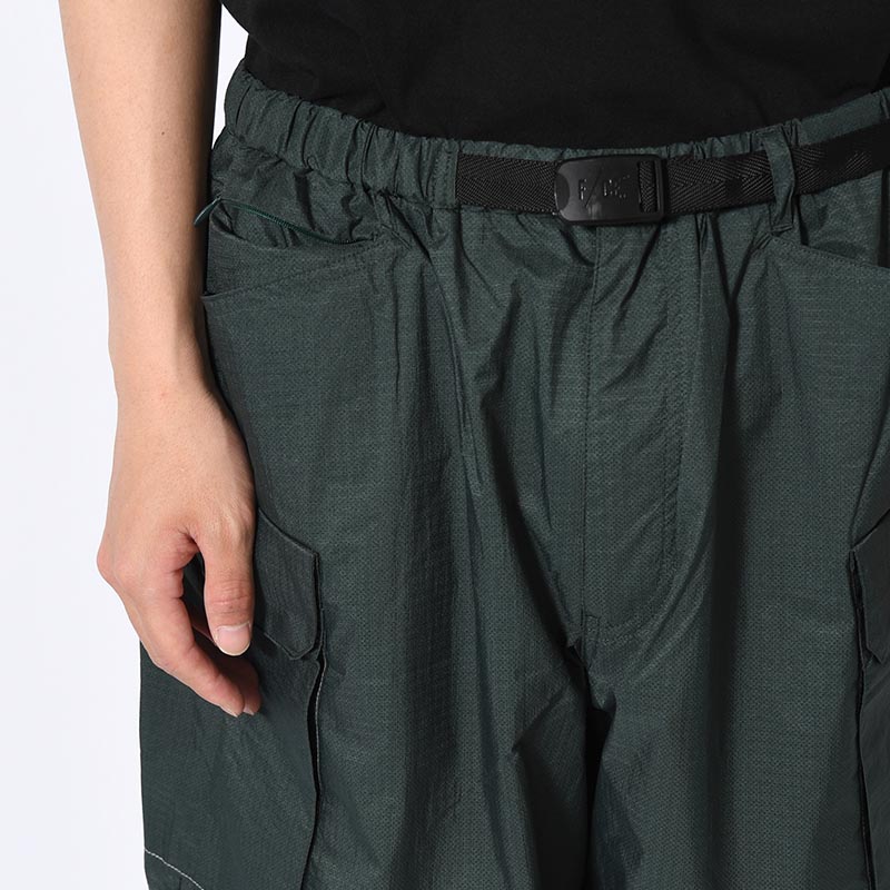 2.5 LAYER FESTIVAL SHORTS -GREEN-