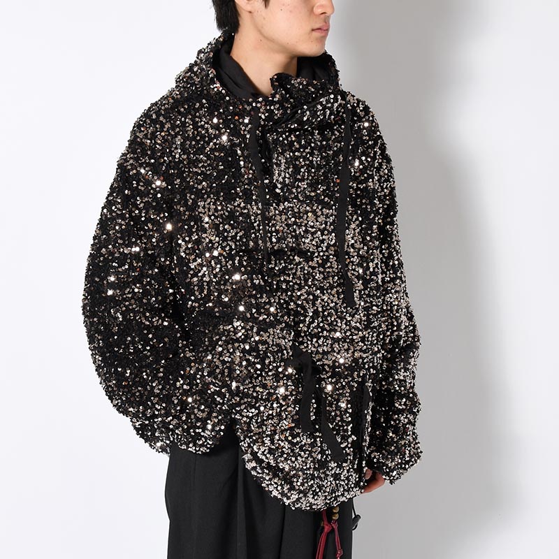 SEQUINS MOUNTAIN SMOCK PARKER -BLACK-