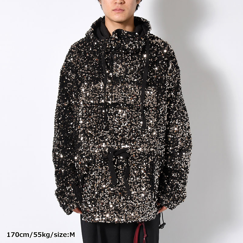 SEQUINS MOUNTAIN SMOCK PARKER -BLACK-