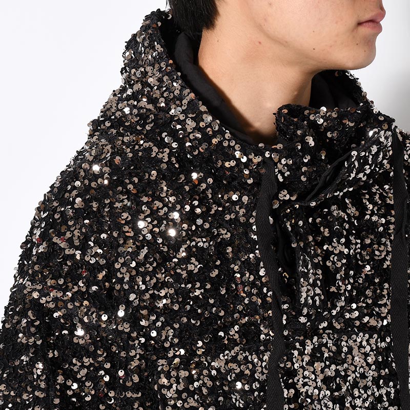 SEQUINS MOUNTAIN SMOCK PARKER -BLACK-